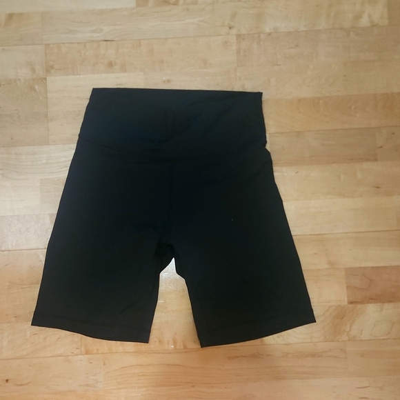 Black Oak + Fort Biker Shorts - Picture 1 of 1
